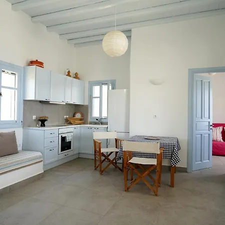 Serifos Cozy With A View Дом отдыха Ливадакия