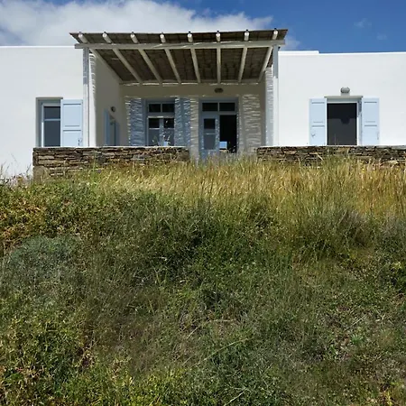 Дом отдыха Serifos Cozy With A View Ливадакия